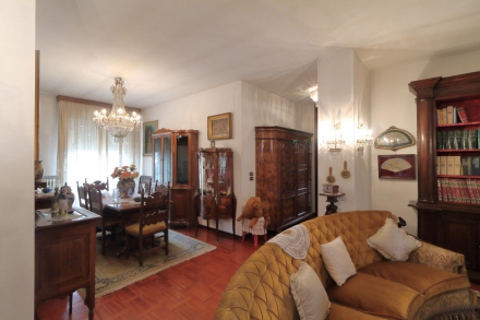 Attico di 105 mq con vista panoramica e garage doppio